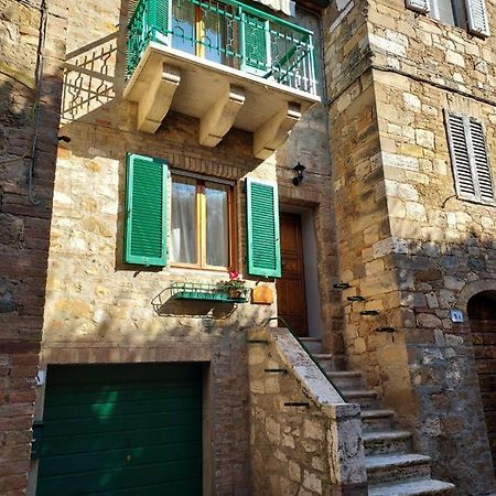 Отель La Casina Dei Sogni Сан-Куйрико-д'Орча Экстерьер фото