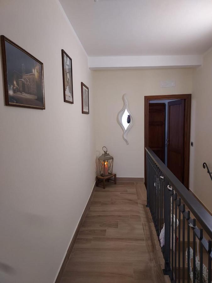 Отель La Casina Dei Sogni Сан-Куйрико-д'Орча Экстерьер фото