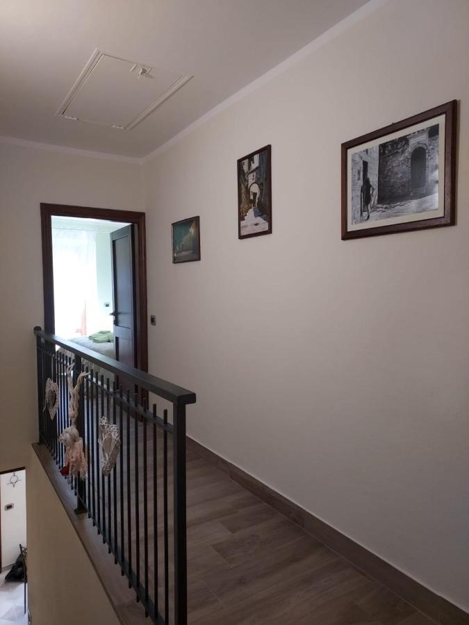 Отель La Casina Dei Sogni Сан-Куйрико-д'Орча Экстерьер фото
